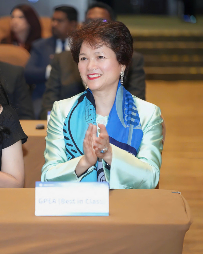 太阳星股份公司首席执行官阮氏香莲出席亚太质量组织国际会议。越通社发 7.jpg