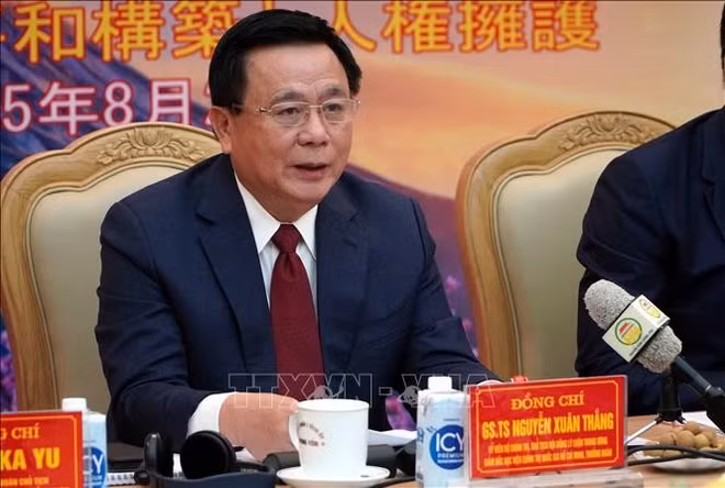 xuan-thang.jpg