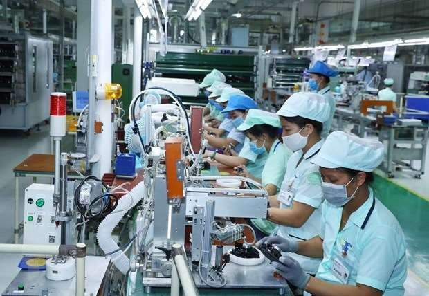 加工制造业增长10.3%,为2020—2024年阶段各年同期最高水平,显示生产领域的强劲动力。图自Vietnam+ 2.jpg