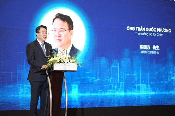 越南财政部副部长陈国芳在活动上辞。新华集团供图 tran-quoc-phuong.jpg
