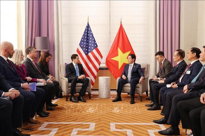国家主席梁强会见美国国务卿马可·鲁比奥。图自越通社 nt-my.jpg