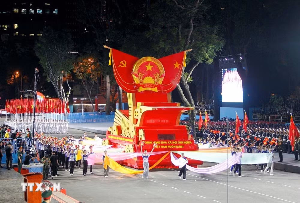 tong-hop-luyen-dieu-binh-dieu-hanh-50-nam-thong-nhat-1.jpg