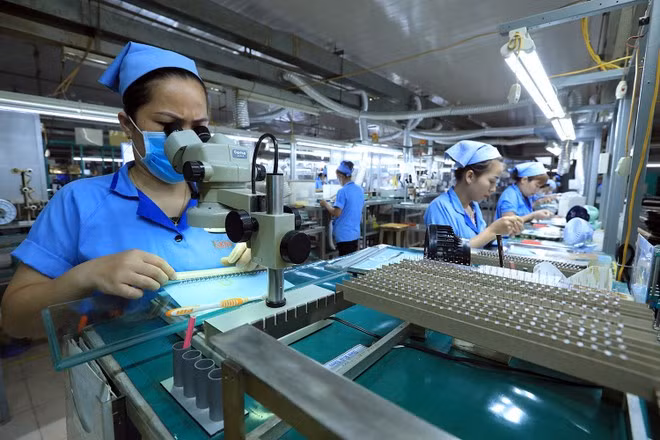 企业加大技术解决方案应用力度，以提高生产效率、降低成本。图自越通社