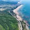 总理要求加快沿海公路系统建设进度。图自越通社