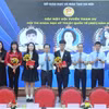 参加2025年国际科学与工程大奖赛的越南国家代表队见面会。图自新河内报