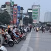 河内将从2026年7月1日开始按不同时间段在一环路范围内禁止燃油摩托车。图自越通社