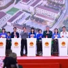 范明政总理出席72所陆地边境乡九年一贯制寄宿学校开工仪式。图自越通社
