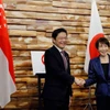 新加坡总理黄循财和日本首相高市早苗。图自AP