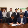 VNIINeft与越南石油勘探开采总公司技术中心（PVEP-ITC）签署了合作谅解备忘录。图自越通社