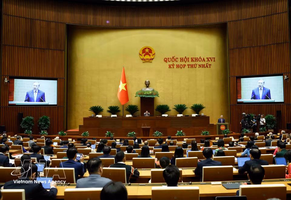 越共中央总书记苏林在第十六届国会第一次会议上发表讲话。图自越通社