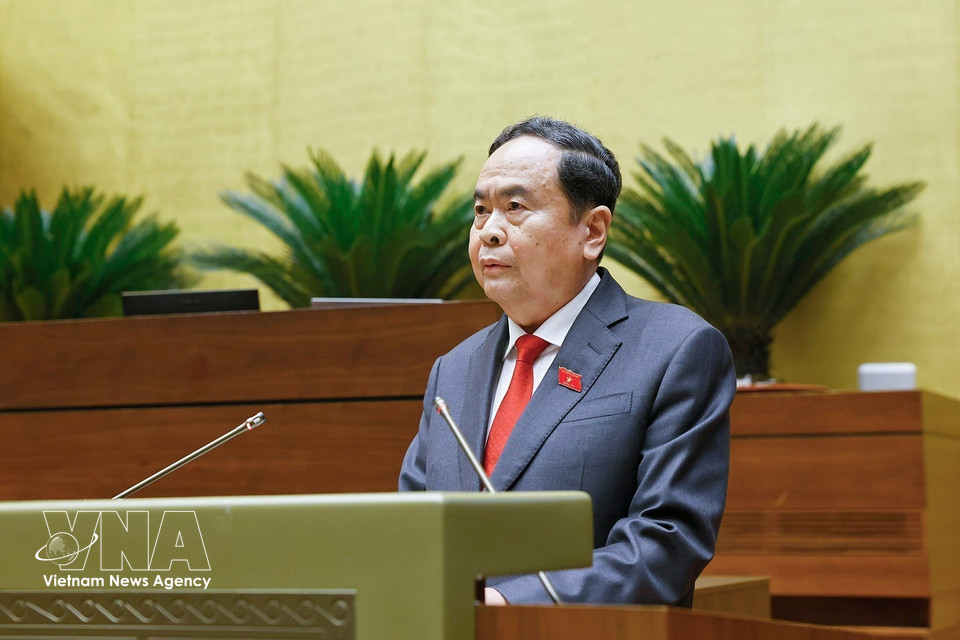 当选2026-2031年任期第十六届越南社会主义共和国国会主席陈青敏发表讲话。图自越通社