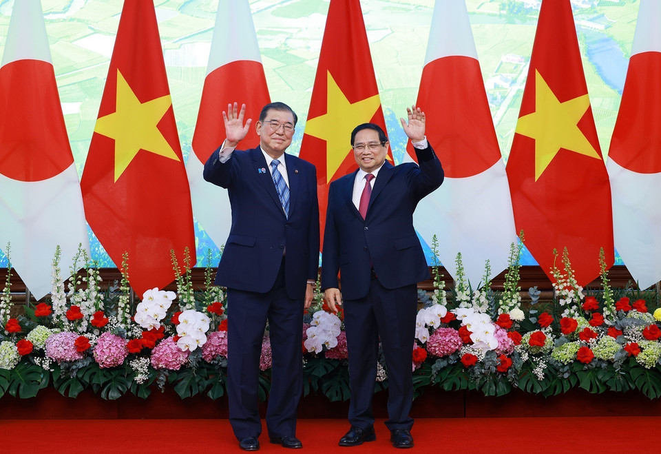 日本首相石破茂和夫人石破佳子于4月27日至29日对越南进行正式访问。图自越通社