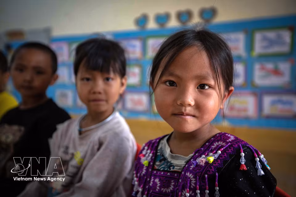 朗创幼儿园五岁的孩子们。图自越通社