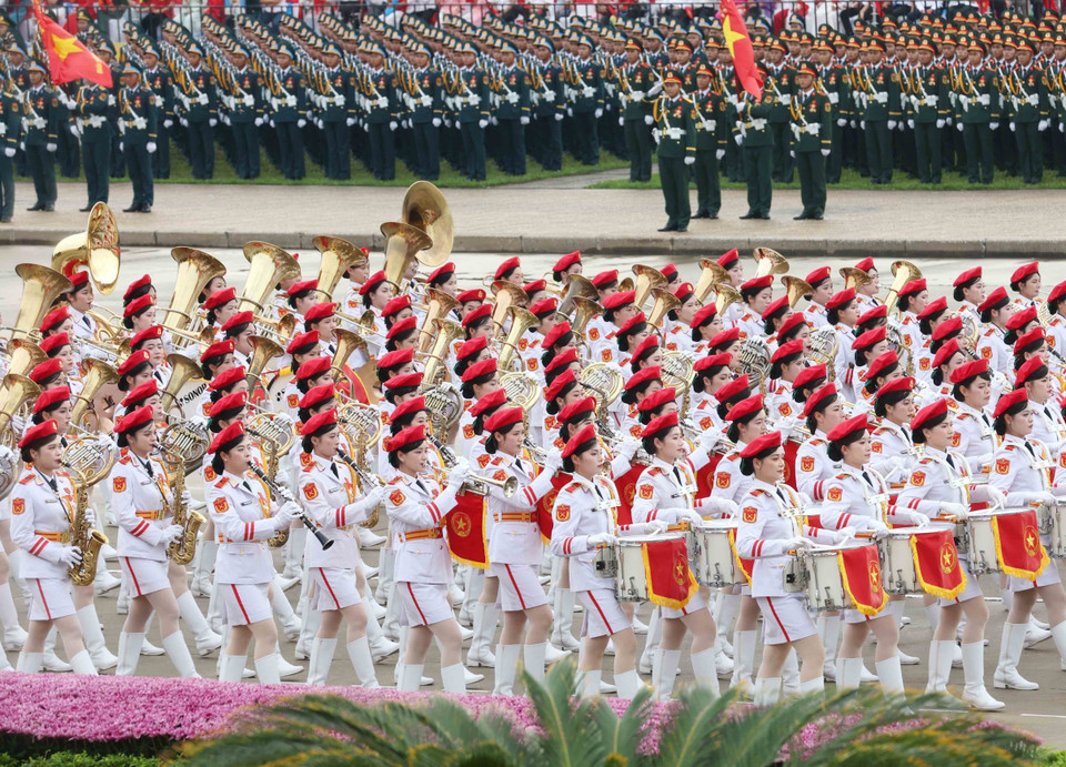 女军乐兵方队。图自越通社