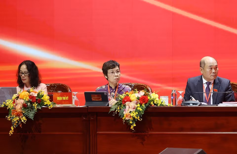 越共政府第一次代表大会（2025—2030年任期）预备会秘书组。图自越通