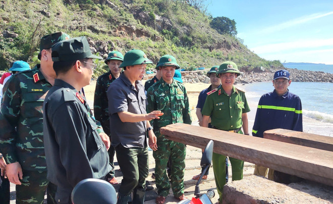 vna-potal-pho-thu-tuong-tran-hong-ha-kiem-tra-cong-tac-khac-phuc-hau-qua-sau-bao-so-13-tai-dak-lak-8393137.jpg
