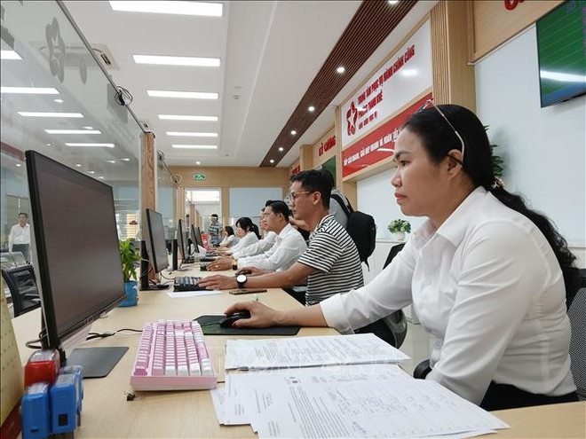 为了更好地服务人民,许多新设坊已进行设备购置和升级改造。图自越通社 da-nang4-230625.jpg