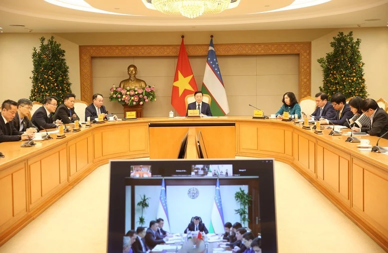 越方分会场。图自《政府报》