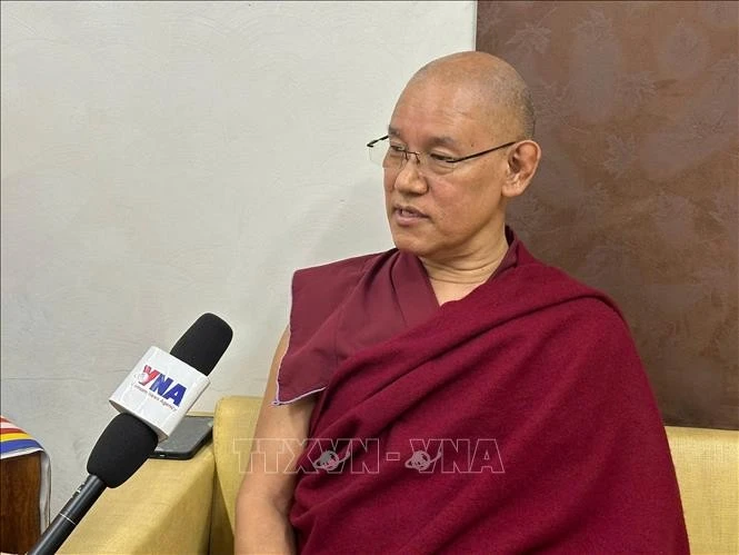 国际佛教联合会（IBC）秘书长夏尔策·堪苏·仁波切·降楚·乔登和尚。图自越通社
