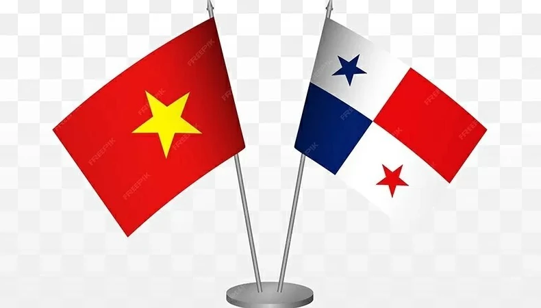 越南领导人致电祝贺巴拿马国庆122周年