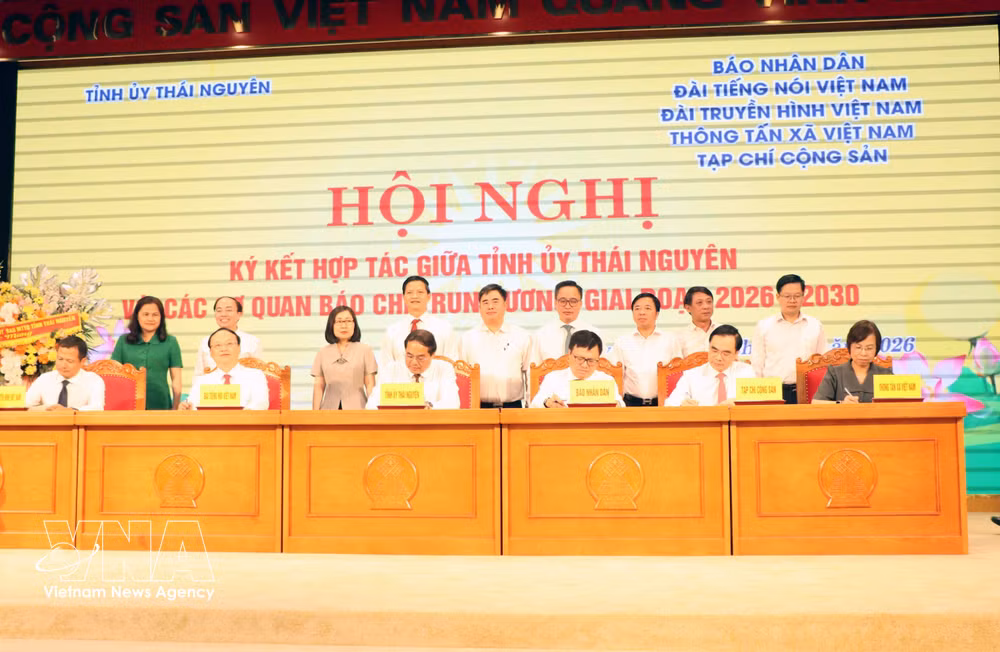 vnanet-potal-thong-tan-xa-viet-nam-va-tinh-thai-nguyen-ky-ket-hop-tac-truyen-thong-8821015.jpg