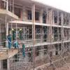 武装力量正在协助岘港市边境地区的雄山乡建设九年一贯制寄宿学校。图自越通社