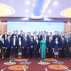 双方代表合影。图自越通社