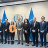 国际原子能机构（IAEA）总干事拉斐尔·格罗西（Rafael Grossi）和东盟各国驻奥地利维也纳大使及代表团团长合影。图自越通社