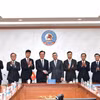 双方代表合影。图自越南财政部