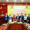 越南与阿尔巴尼亚签署劳务合作备忘录。图自baochinhphu.vn