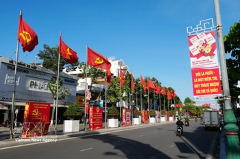 国会与人民议会代表选举浓厚氛围弥漫在各条街道。图自越通社