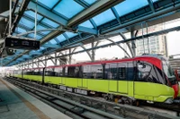 图为：河内城铁呠（Nhổn）—河内火车站线的车厢。