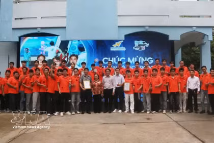 LF-FOF战队（同奈省雒鸿大学）出色夺得2026年越南Robocon冠军。图自越通社