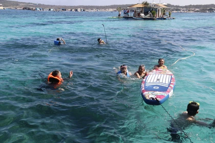 位于林同省富贵特别区的甘滩正以其原始、宁静的风貌，吸引着越来越多寻求独特体验的游客，特别是年轻游客 图自越通社