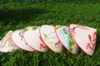 差娥斗笠已成为一种旅游产品，是游客每次到访手工艺村时别具特色的纪念礼物。图片来源：langngheviet.com.vn