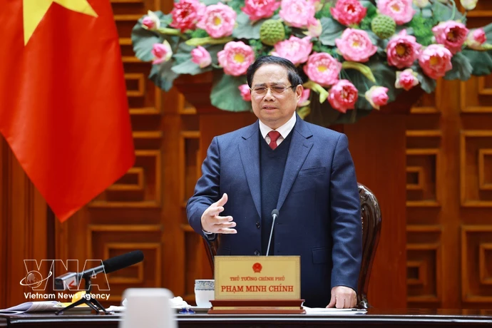 越南政府总理、国家核电站建设指导委员会主任范明政在政府总部主持召开指导委员会第五次会议 图自越通社