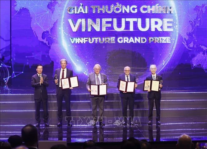 越南国家主席武文赏:以科技为基础的富强越南将为世界作出更大贡献