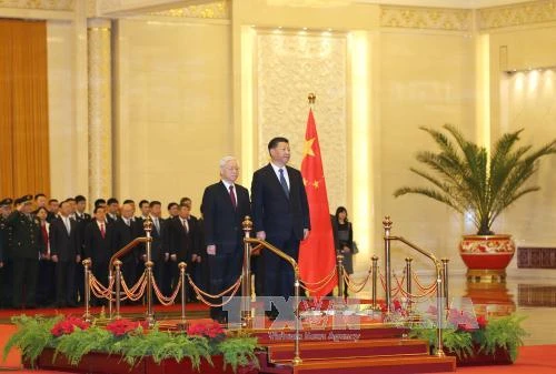中共中央总书记习近平举行仪式 欢迎越共中央总书记阮富仲访华