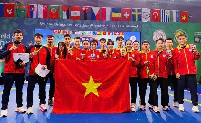越南武术队在2025年世界锦标赛上以2枚金牌收官。（《西贡解放报》）