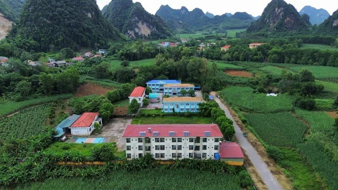 附图。