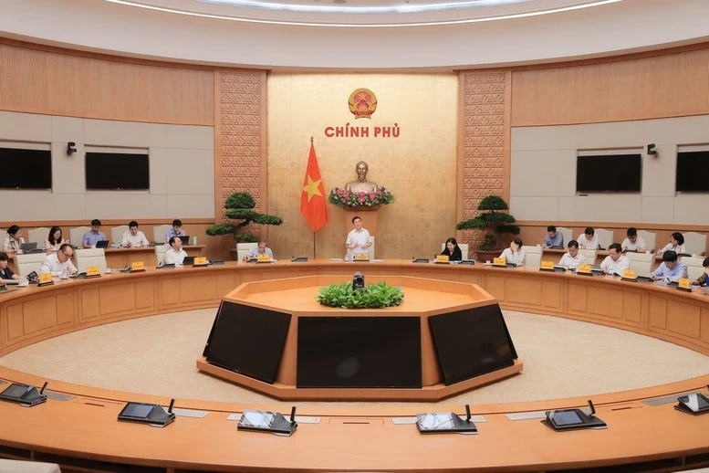 越南政府副总理胡德福主持召开信贷机构重组与不良贷款处置指导委员会会议。