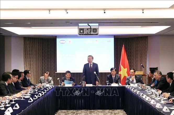 会见现场。（图片来源：越通社）