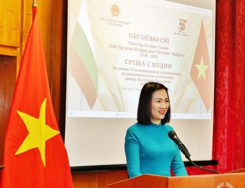 越南驻保加利亚大使阮明月。（图片来源：越通社）