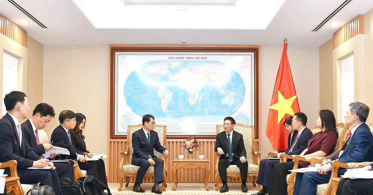 会见场景。