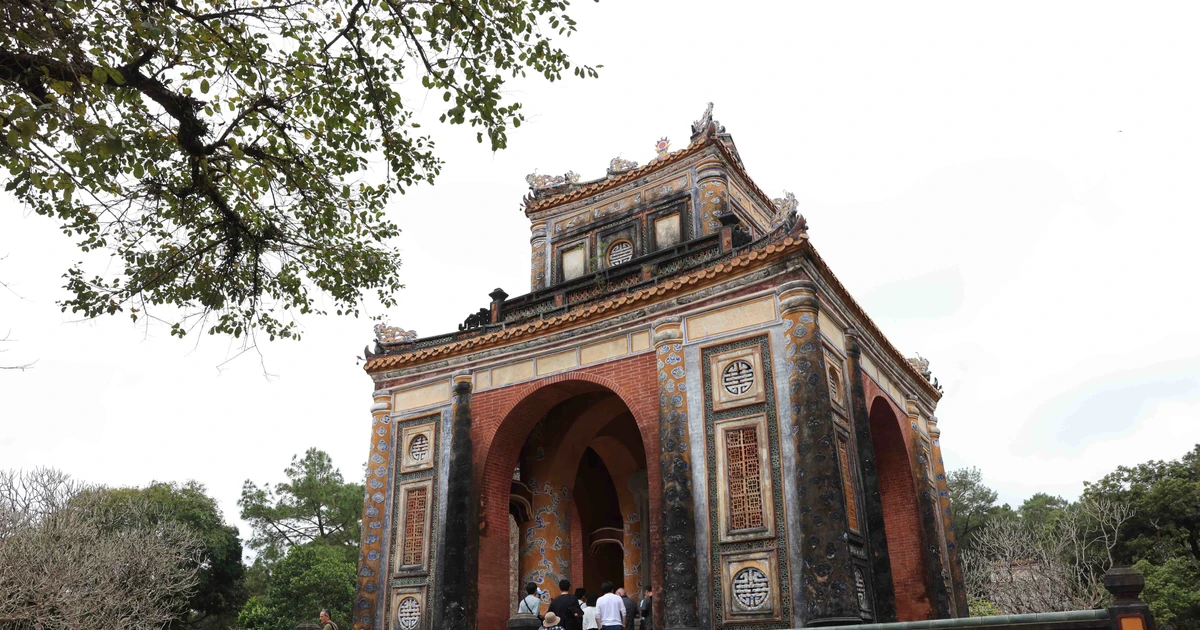 顺化皇陵——阮朝王朝的独特建筑遗产 | Vietnam+ (VietnamPlus)