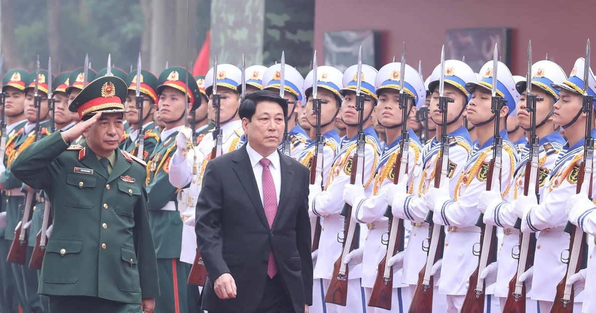 梁强主席:集中建设革命、正规、精锐、现代的越南人民军 | Vietnam+ (VietnamPlus)