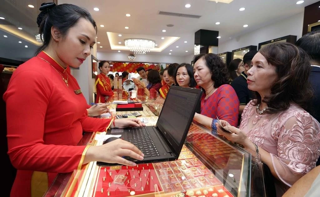 1月7日上午越南国内金条价格上涨60万越盾