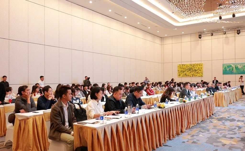 会议全景。（图片来源：越通社）