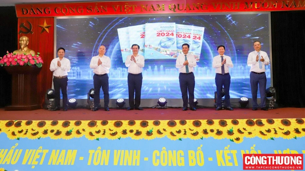 2024年《越南进出口报告》亮相仪式。