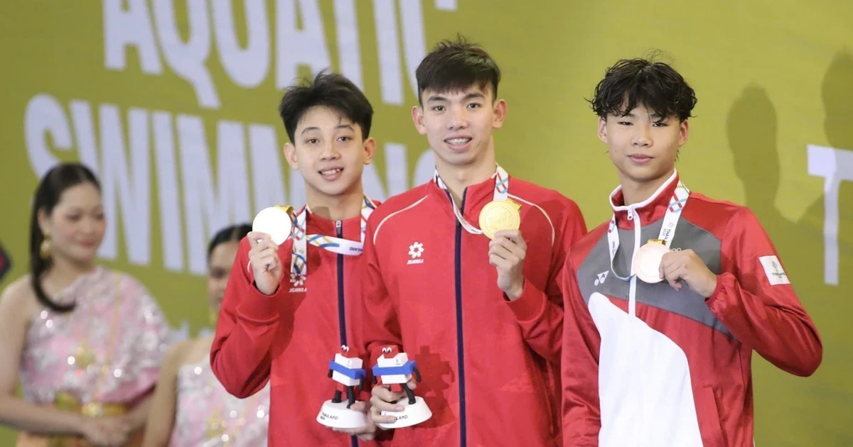 越南泳将辉煌摘下1500米自由泳金牌。（图片来源：越通社）